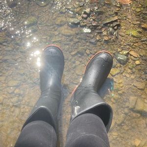 Meet your Posher, Christy